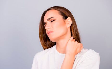 Sakit leher selalunya disebabkan oleh penyakit tulang belakang serviks